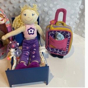 🌸Groovy girl Plush doll & bed set